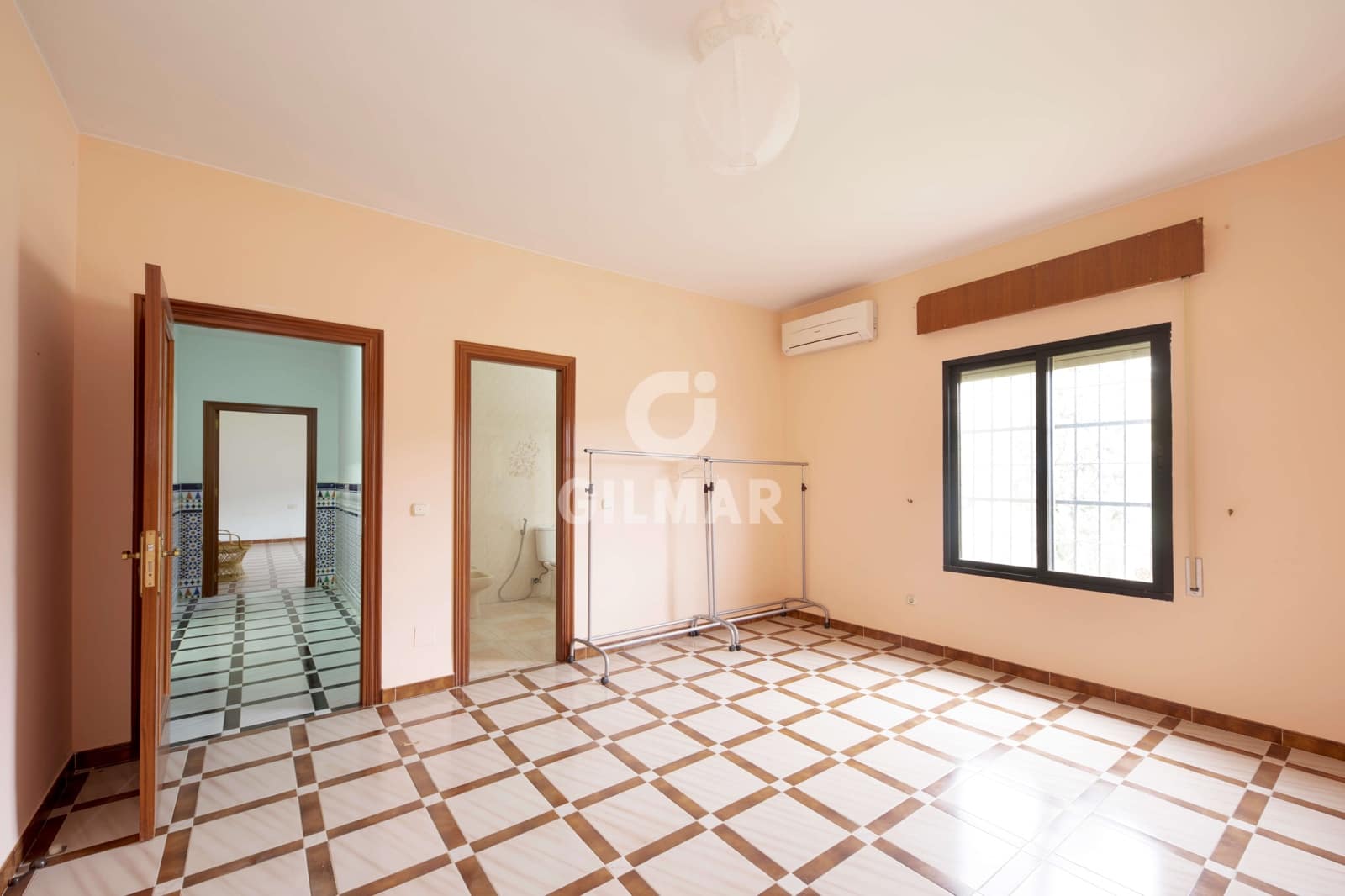 7 sypialnia Willa na sprzedaż w Benalmadena Costa z basenem - 1 545 000 € (Ref: 9205792)