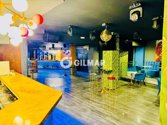 Erhverv til salg i Puerto Marina, Benalmádena - € 750.000 (Ref: 9205793)