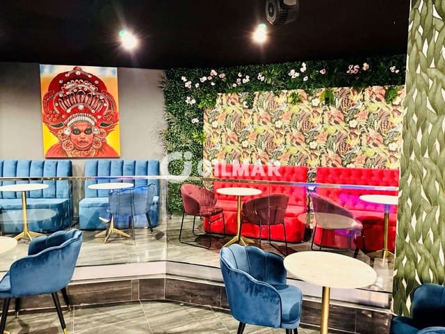 Erhverv til salg i Puerto Marina, Benalmádena - € 750.000 (Ref: 9205793)