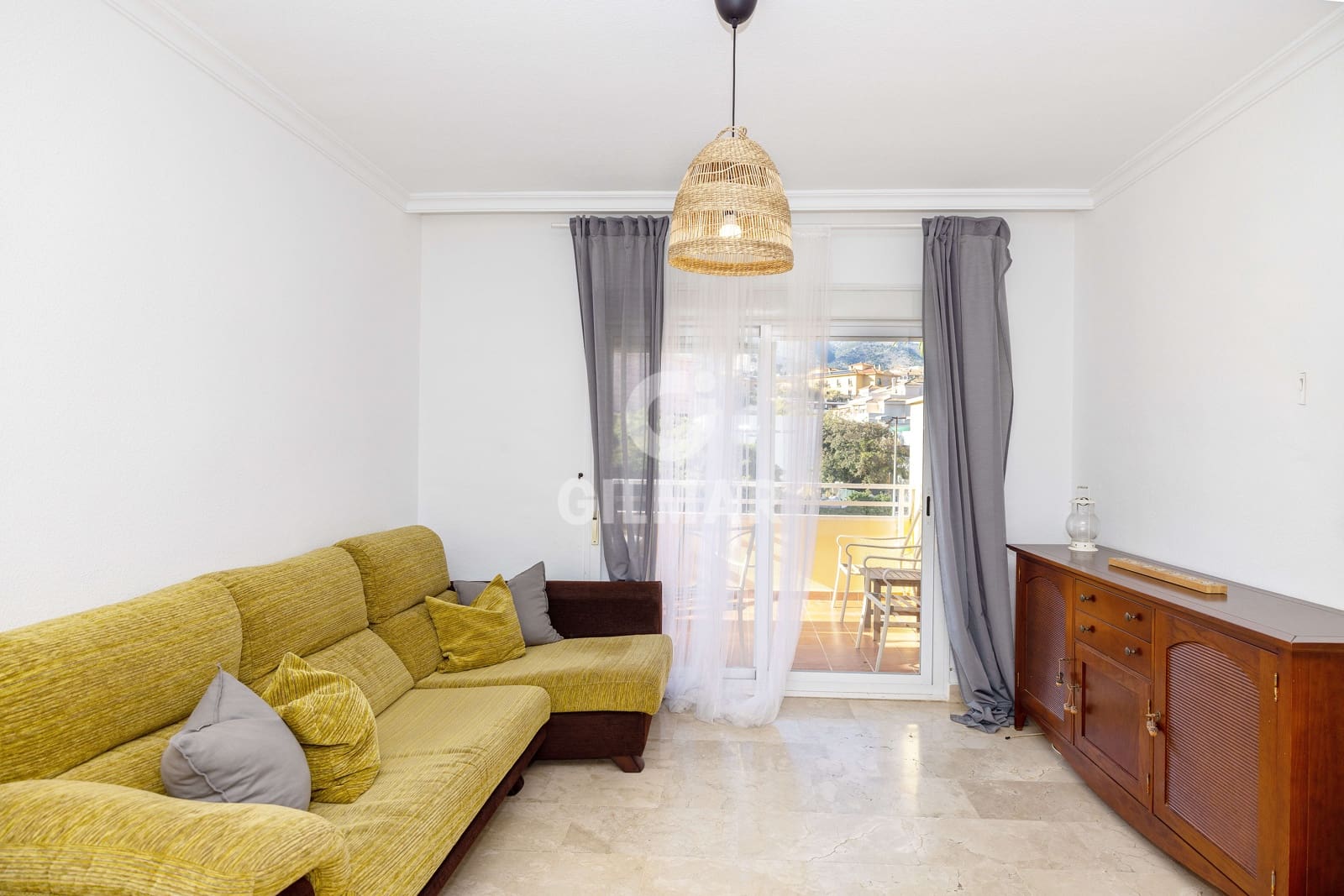 3 soverom Penthouse til salgs i Torrequebrada med svømmebasseng garasje - € 450 000 (Ref: 9205797)