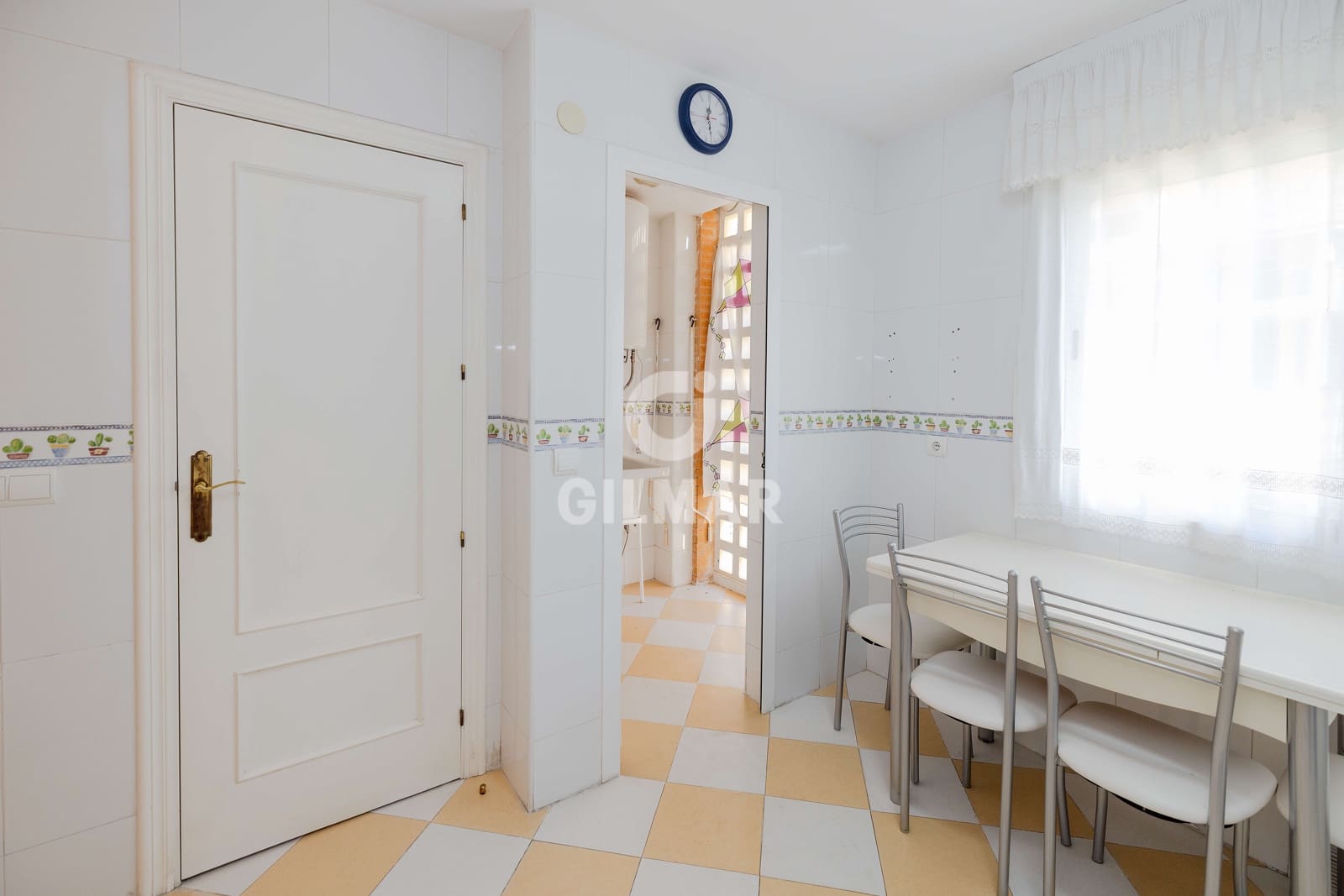 3 soverom Penthouse til salgs i Torrequebrada med svømmebasseng garasje - € 450 000 (Ref: 9205797)