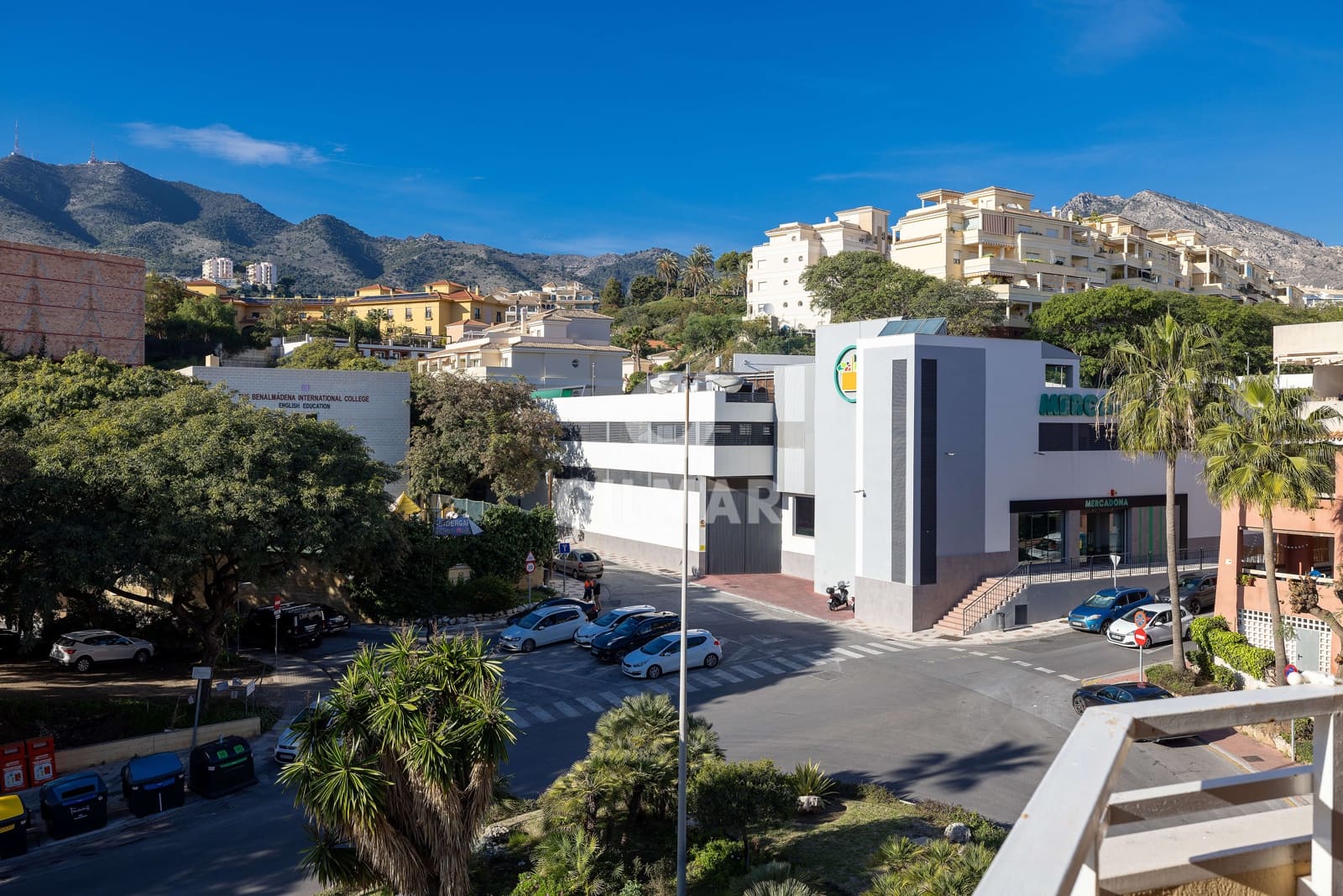 3 soverom Penthouse til salgs i Torrequebrada med svømmebasseng garasje - € 450 000 (Ref: 9205797)