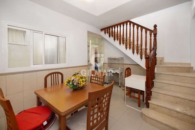 3 soveværelse Semi-Rækkehus til salg i Arroyo de la Miel, Benalmádena - € 310.000 (Ref: 9205803)