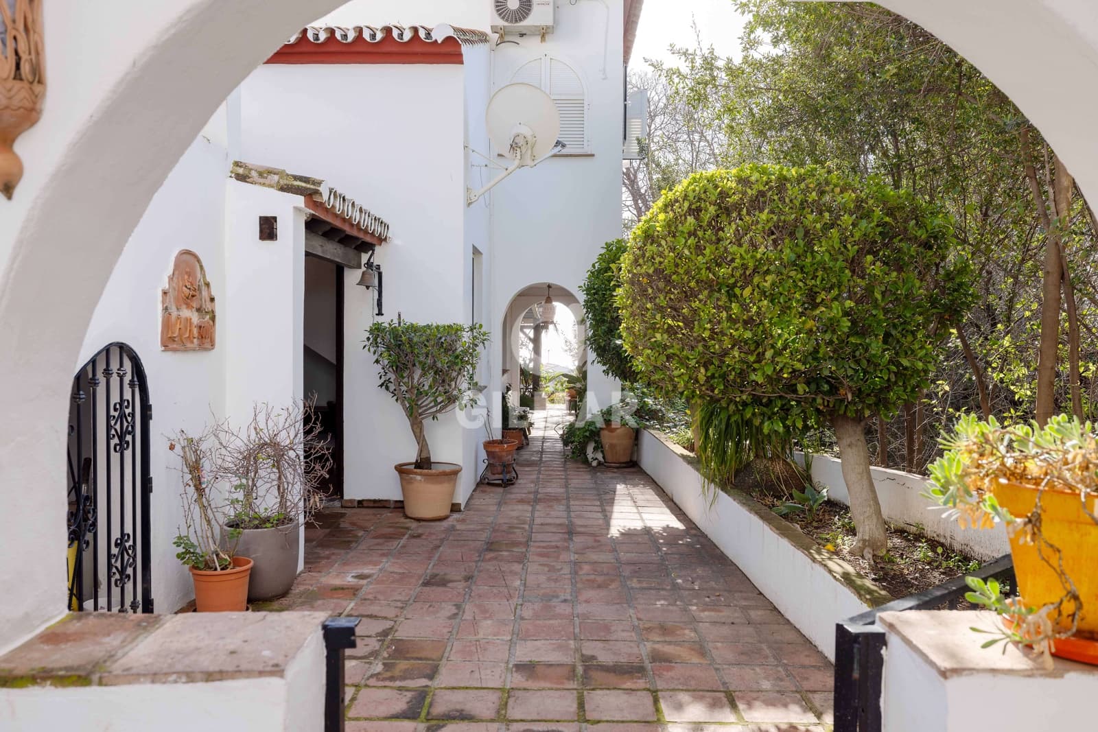 Chalet de 7 habitaciones en Benalmádena en venta con piscina - 1.495.000 € (Ref: 9205806)