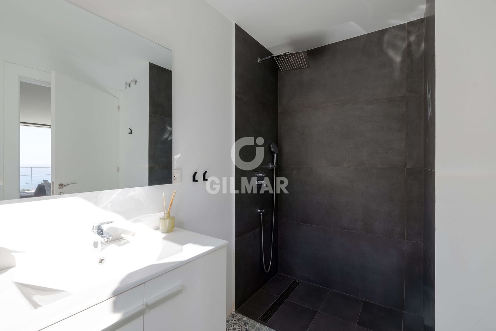 4 soveværelse Villa til salg i Benalmadena med swimmingpool - € 1.484.700 (Ref: 9205807)