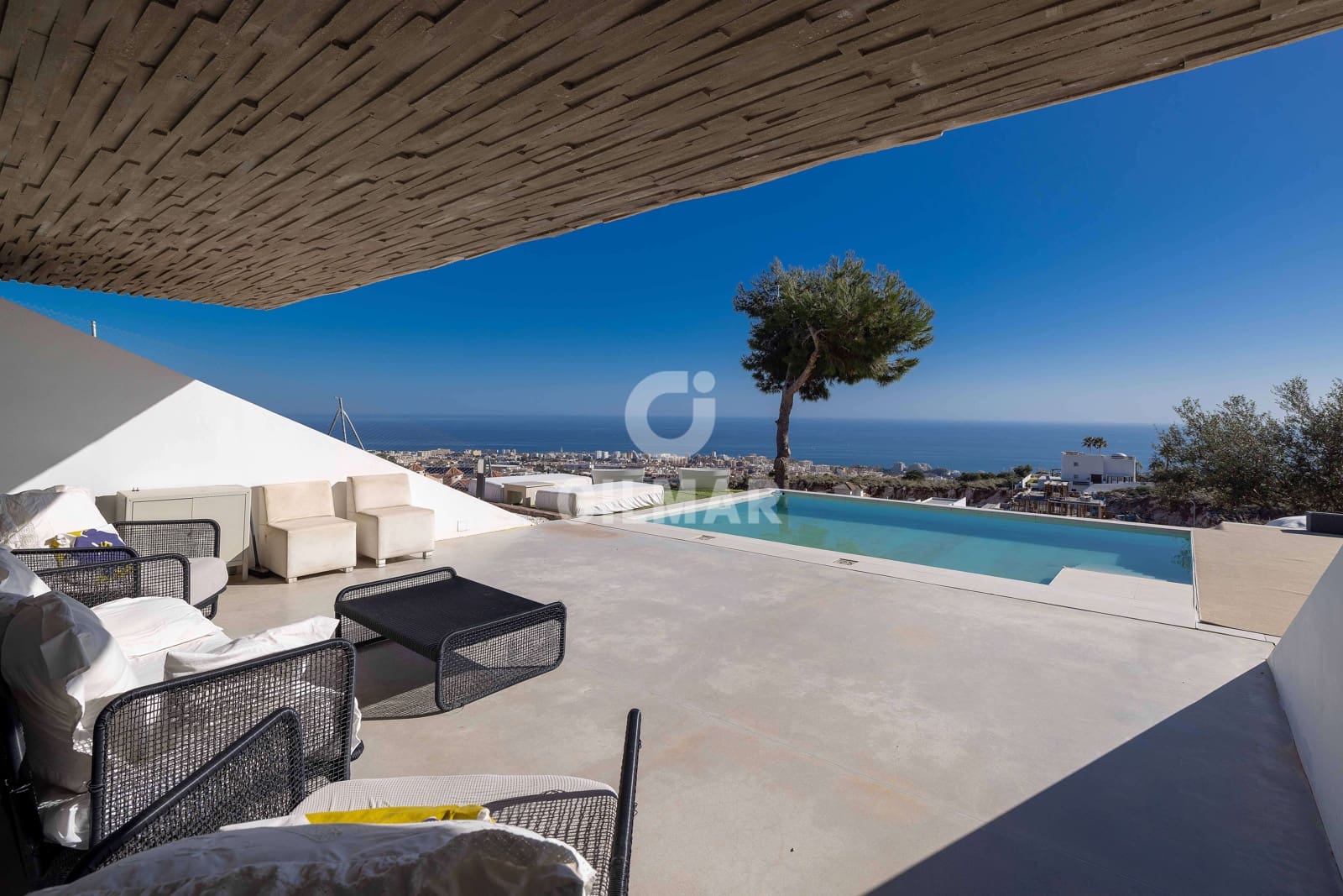 4 soveværelse Villa til salg i Benalmadena med swimmingpool - € 1.484.700 (Ref: 9205807)