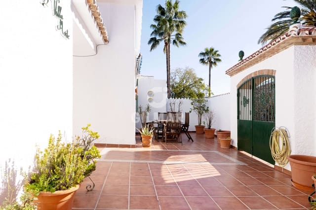 5 soverom Villa til salgs i Benalmádena pueblo, Benalmádena med svømmebasseng - € 670 000 (Ref: 9205808)