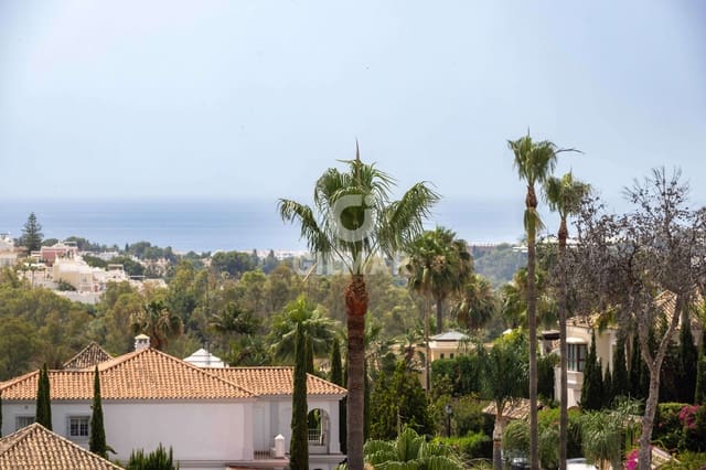 Piso de 3 habitaciones en Los Naranjos, Marbella en venta con piscina garaje - 535.000 € (Ref: 9205819)