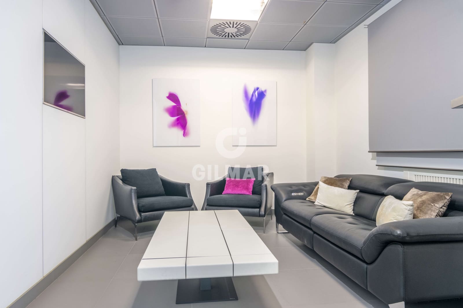 Komercyjne na sprzedaż w Puerto Banus - 749 000 € (Ref: 9205824)