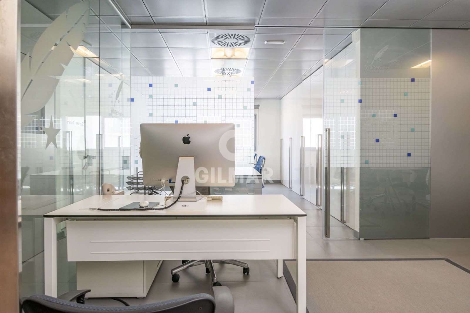 Komercyjne na sprzedaż w Puerto Banus - 749 000 € (Ref: 9205824)