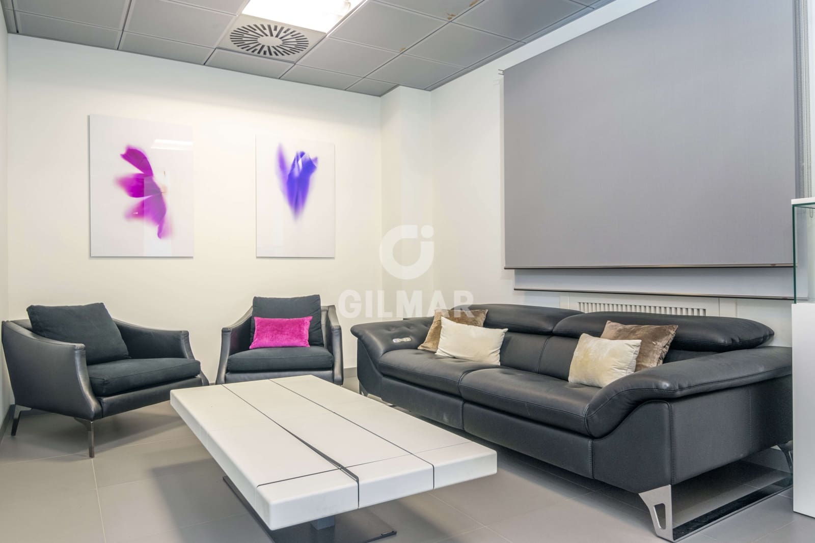 Komercyjne na sprzedaż w Puerto Banus - 749 000 € (Ref: 9205824)