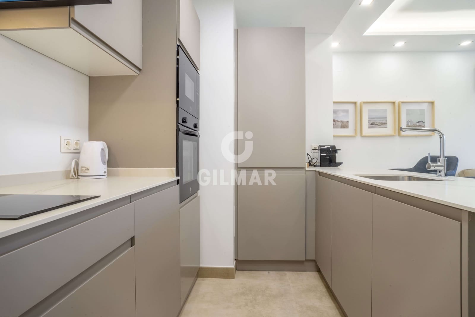 2 quarto Apartamento para venda em Nueva Andalucia com piscina garagem - 740 000 € (Ref: 9205825)