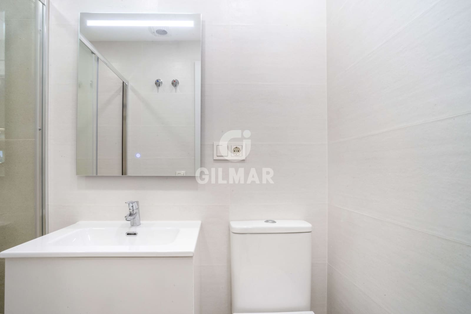 2 quarto Apartamento para venda em Nueva Andalucia com piscina garagem - 740 000 € (Ref: 9205825)