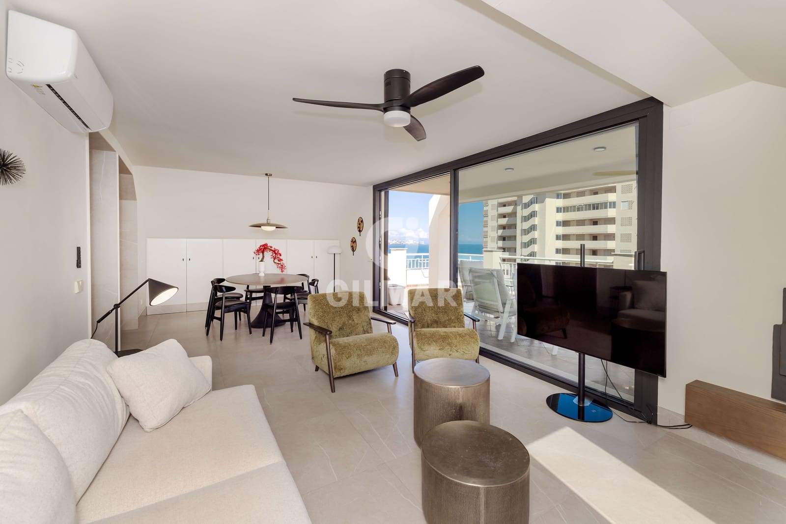 4 chambre Penthouse à vendre à Fuengirola avec piscine garage - 950 000 € (Ref: 9205826)
