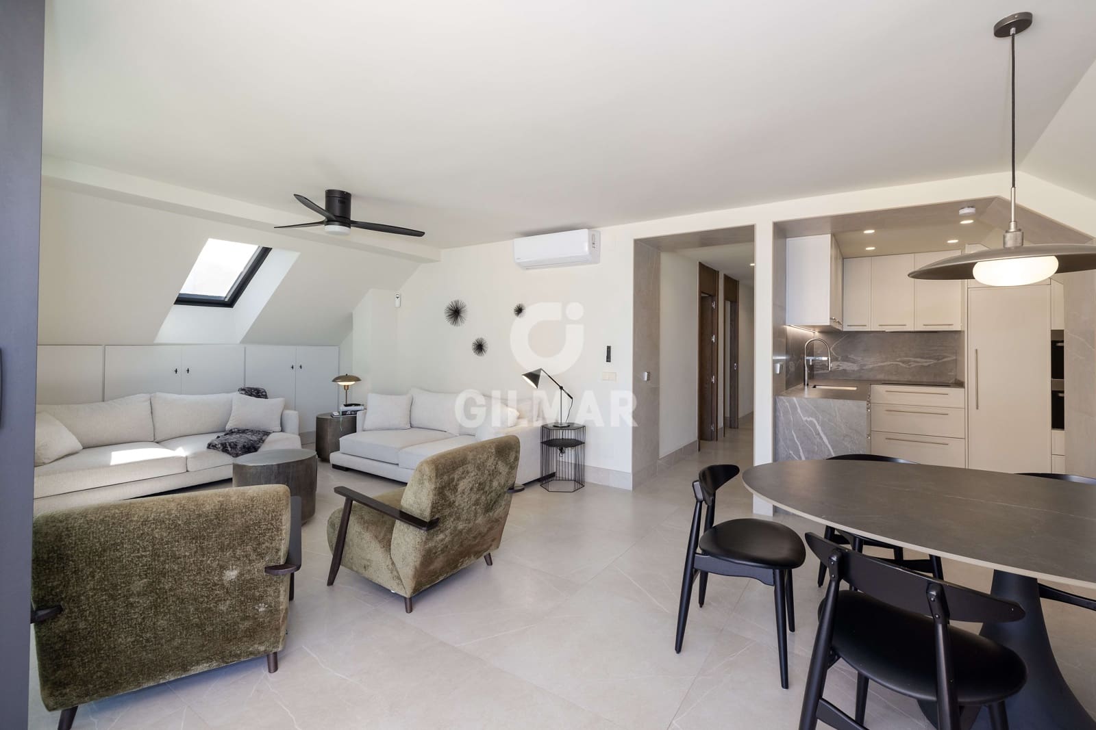 4 chambre Penthouse à vendre à Fuengirola avec piscine garage - 950 000 € (Ref: 9205826)