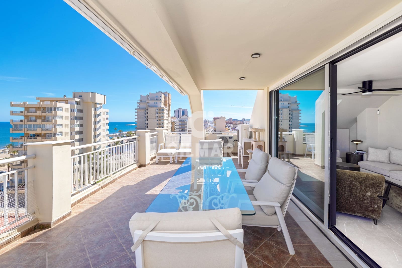 4 chambre Penthouse à vendre à Fuengirola avec piscine garage - 950 000 € (Ref: 9205826)