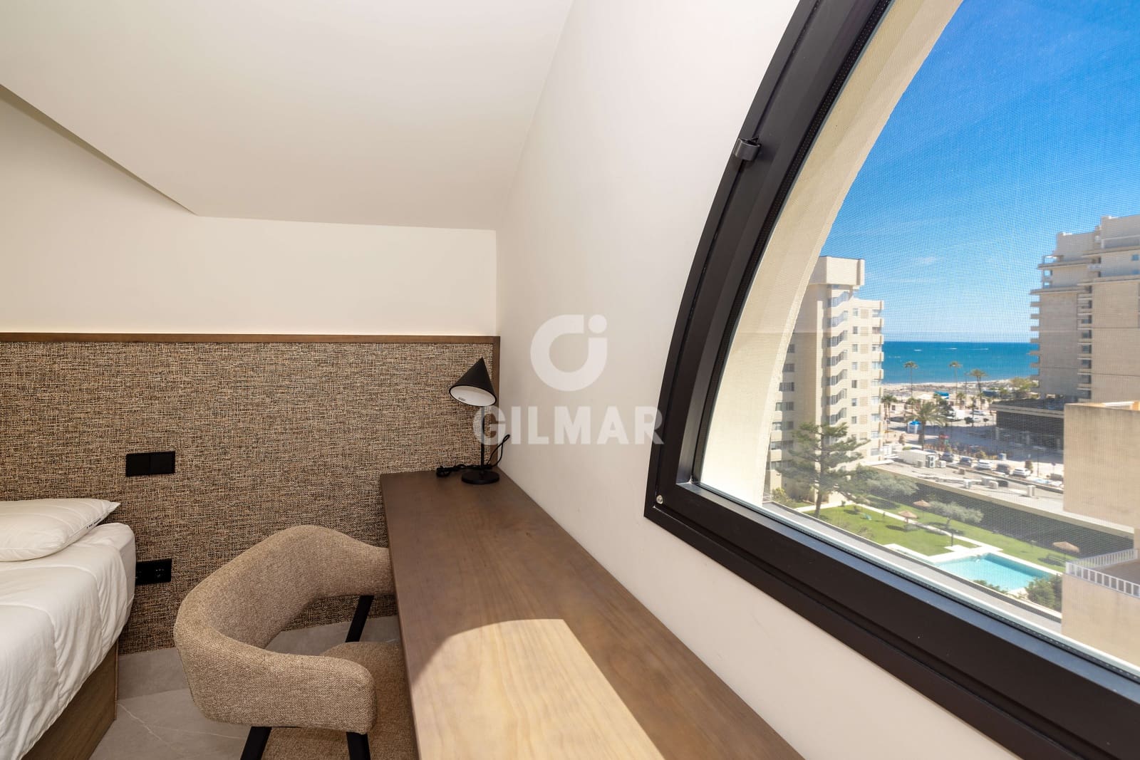 4 chambre Penthouse à vendre à Fuengirola avec piscine garage - 950 000 € (Ref: 9205826)