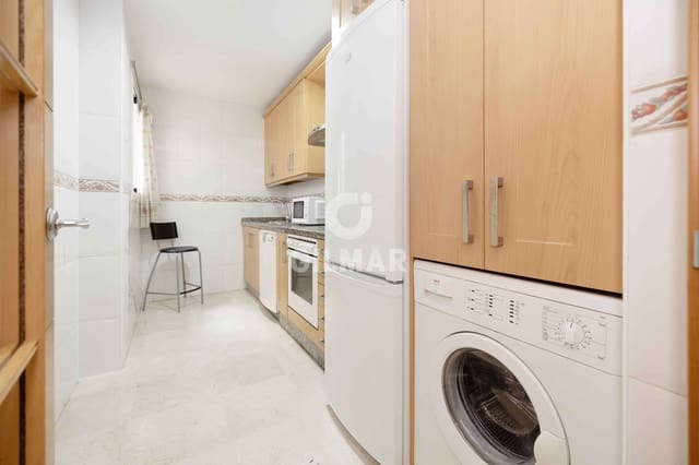 Piso de 1 habitación en Torrequebrada, Benalmádena en venta con piscina garaje - 259.000 € (Ref: 9205827)