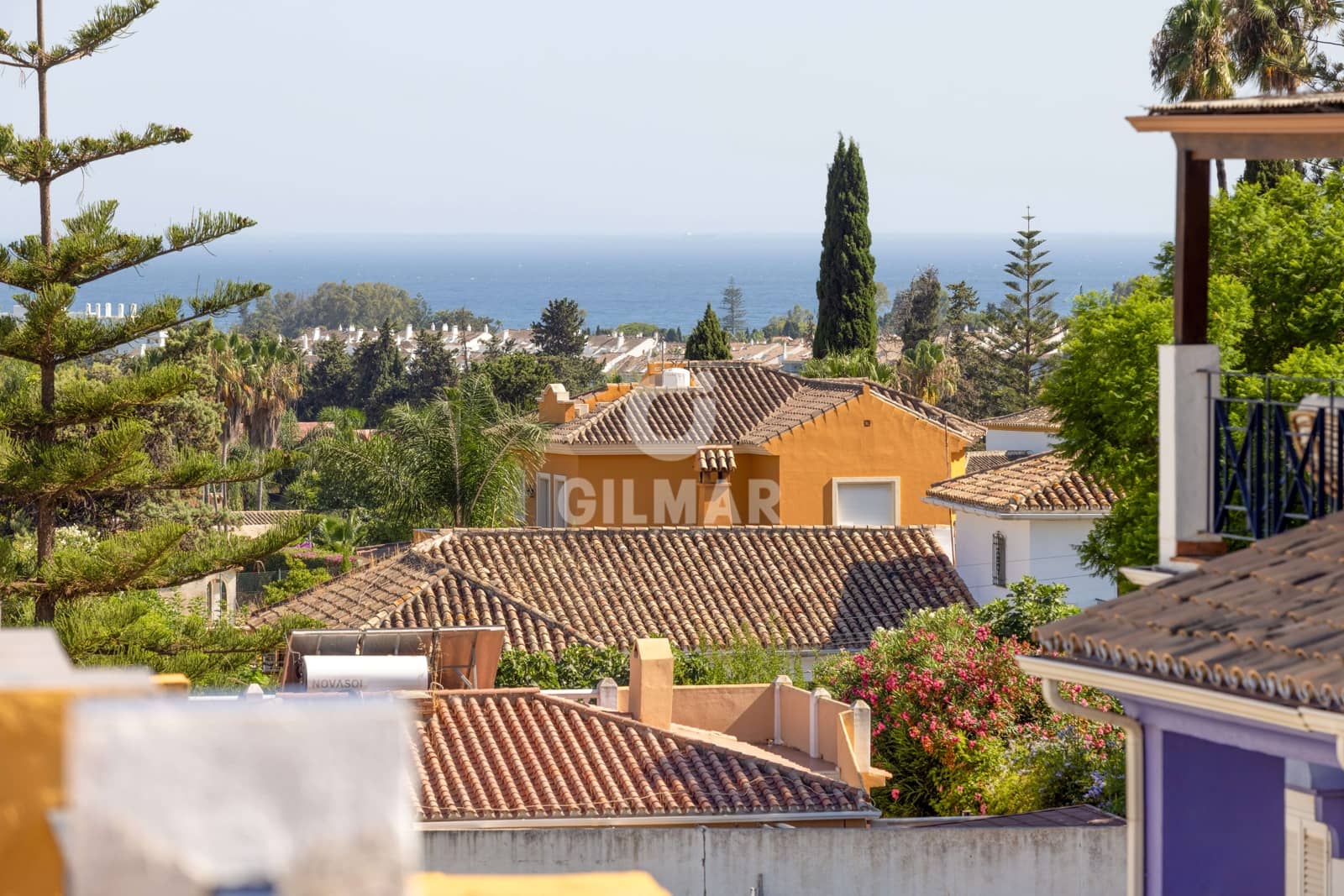 4 soveværelse Rækkehus til salg i San Pedro de Alcantara med swimmingpool garage - € 649.000 (Ref: 9205829)