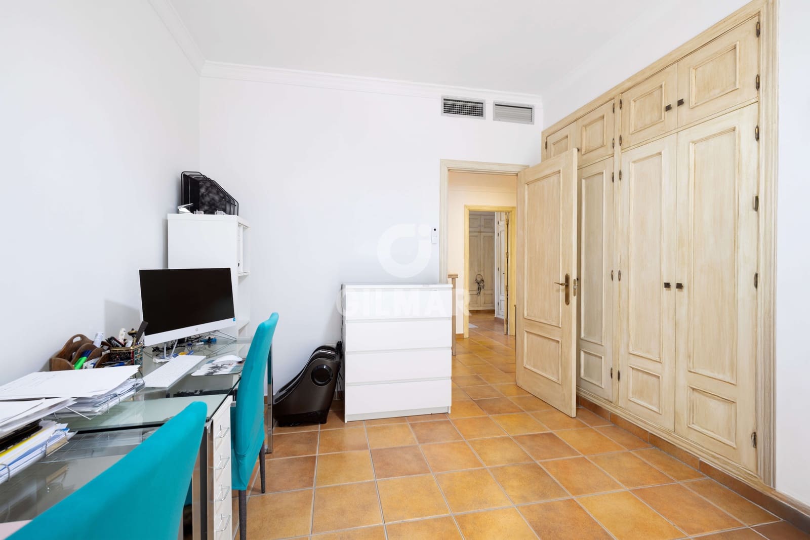 4 soveværelse Rækkehus til salg i San Pedro de Alcantara med swimmingpool garage - € 649.000 (Ref: 9205829)