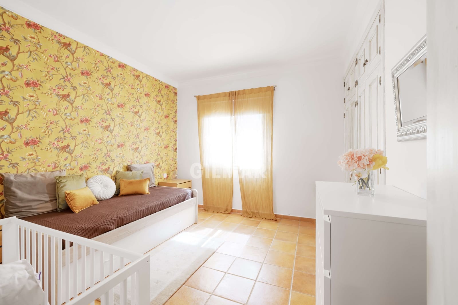 4 soveværelse Rækkehus til salg i San Pedro de Alcantara med swimmingpool garage - € 649.000 (Ref: 9205829)