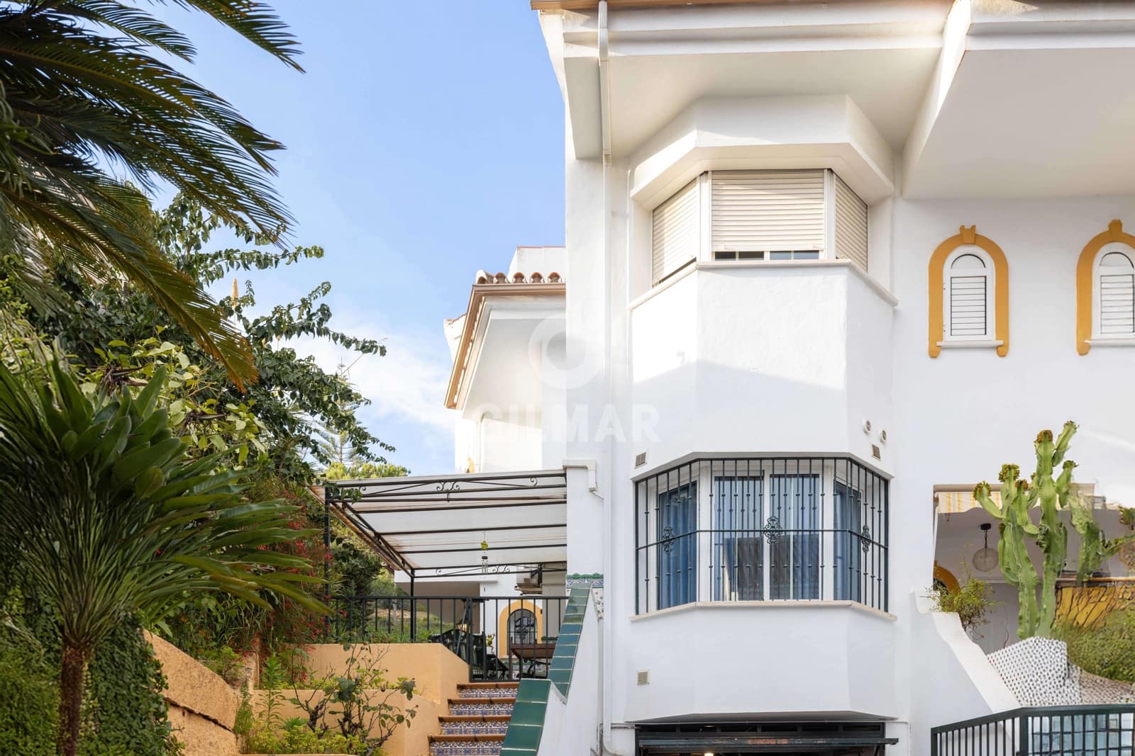 5 soveværelse Rækkehus til salg i Las Lagunas de Mijas med swimmingpool garage - € 509.000 (Ref: 9205830)