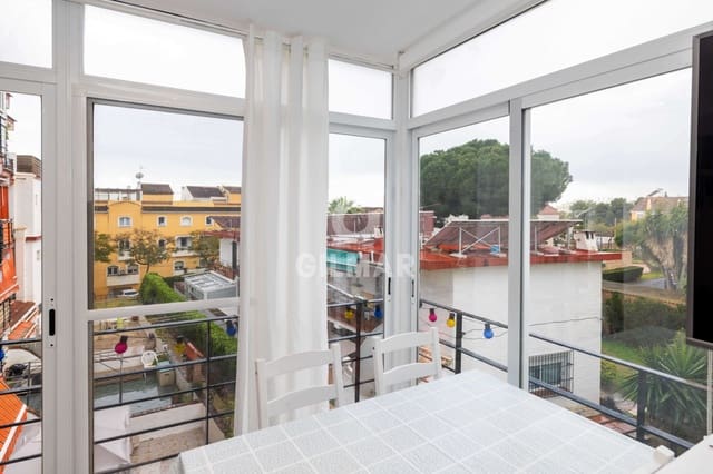 2 bedroom Flat for sale in Torremolinos with pool - € 218,000 (Ref: 9205839)