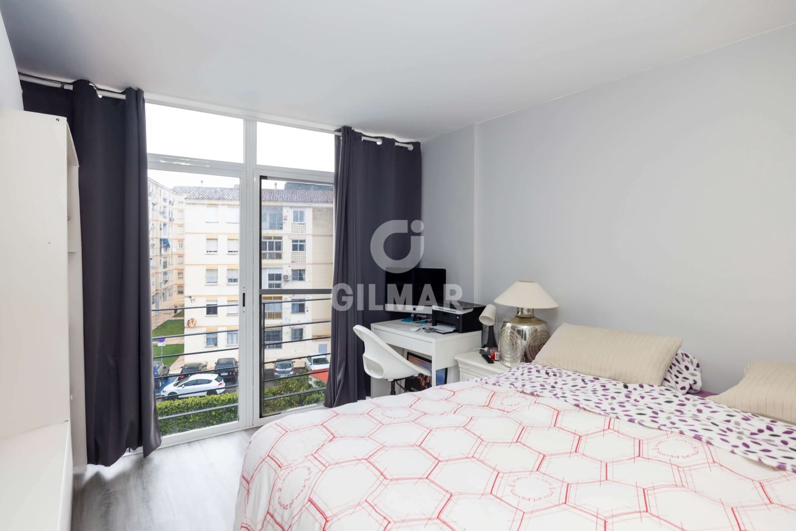 2 bedroom Flat for sale in Torremolinos with pool - € 218,000 (Ref: 9205839)