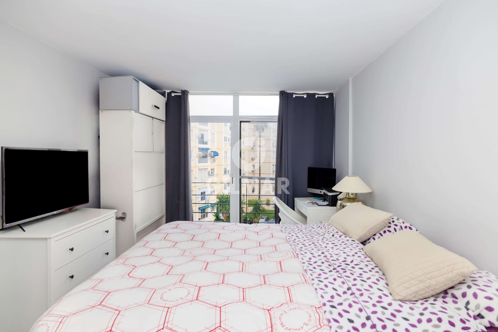 2 bedroom Flat for sale in Torremolinos with pool - € 218,000 (Ref: 9205839)