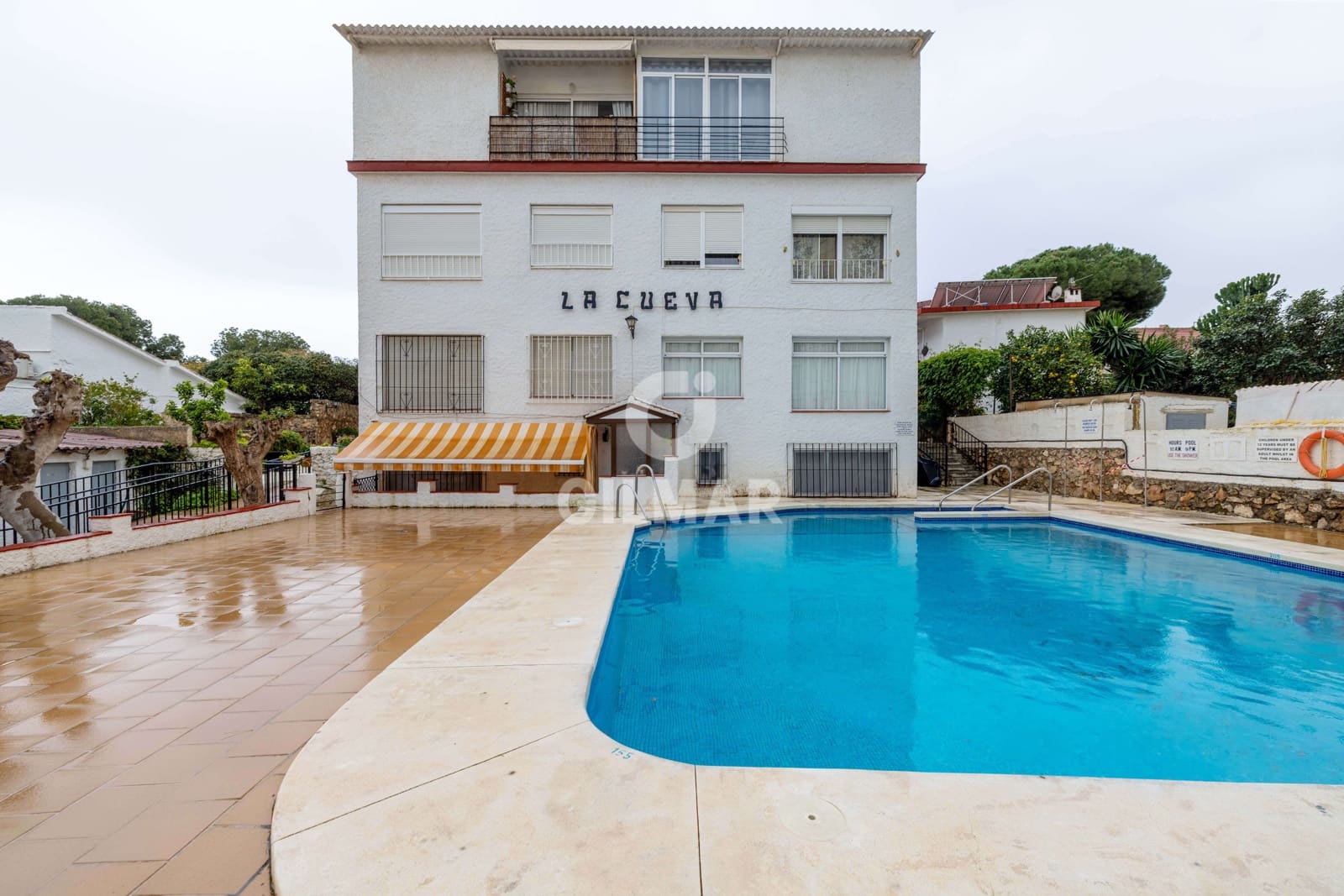 2 bedroom Flat for sale in Torremolinos with pool - € 218,000 (Ref: 9205839)