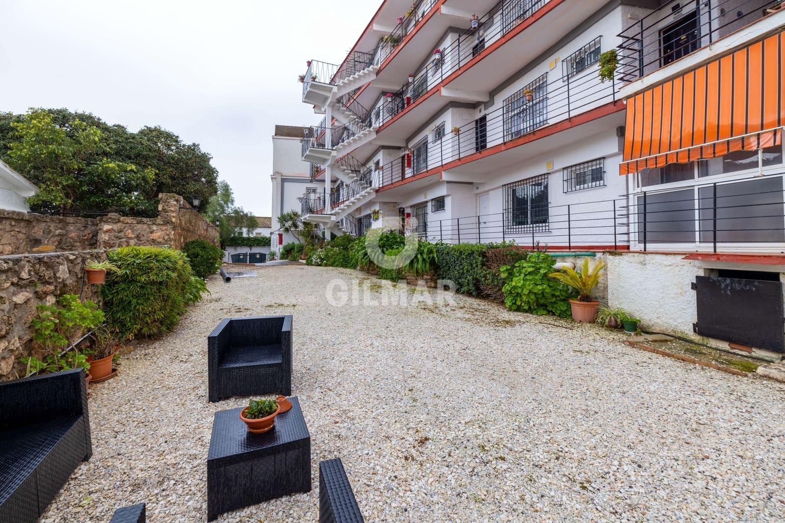 2 bedroom Flat for sale in Torremolinos with pool - € 218,000 (Ref: 9205839)