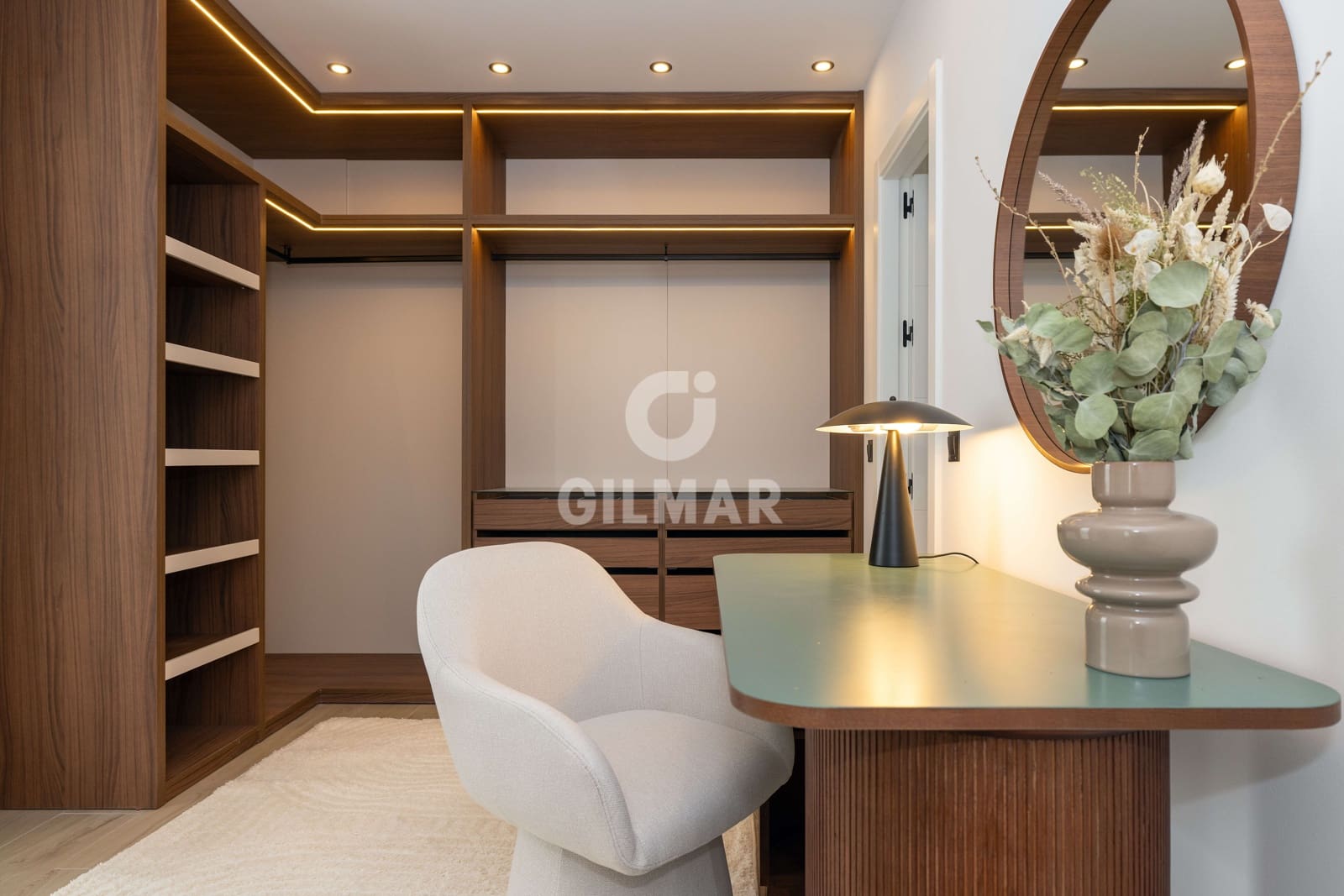 4 sypialnia Willa na sprzedaż w Benalmadena Costa z basenem garażem - 1 695 000 € (Ref: 9205840)