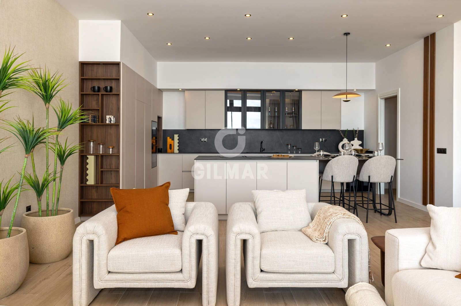 4 sypialnia Willa na sprzedaż w Benalmadena Costa z basenem garażem - 1 695 000 € (Ref: 9205840)