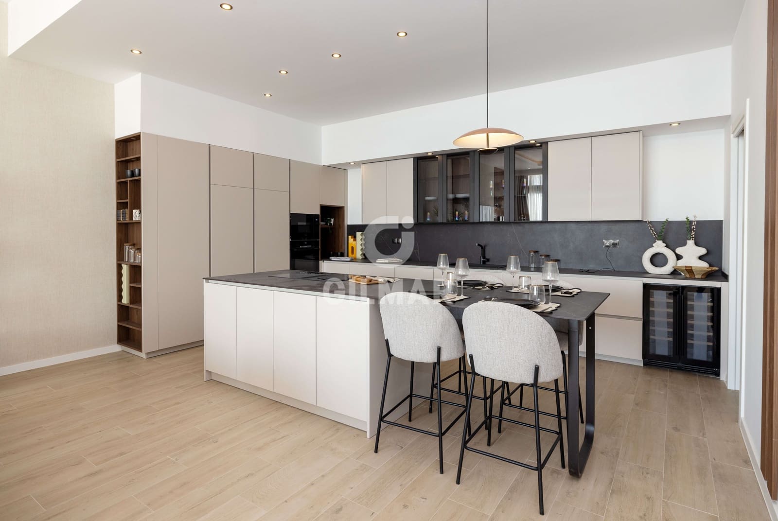 4 sypialnia Willa na sprzedaż w Benalmadena Costa z basenem garażem - 1 695 000 € (Ref: 9205840)