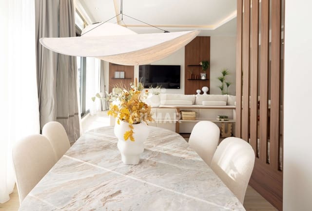 4 sypialnia Willa na sprzedaż w Benalmadena Costa, Benalmádena z basenem garażem - 1 695 000 € (Ref: 9205840)