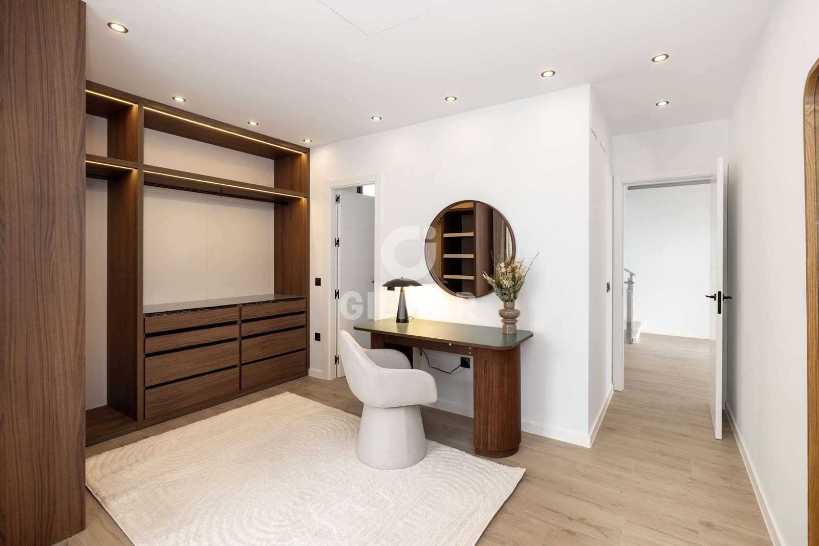 4 sypialnia Willa na sprzedaż w Benalmadena Costa z basenem garażem - 1 695 000 € (Ref: 9205840)