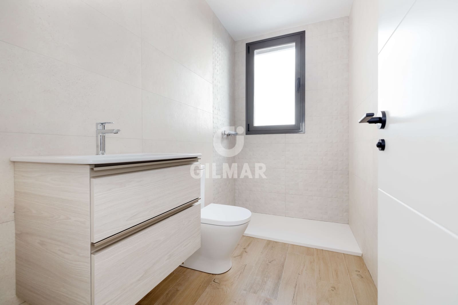 4 sypialnia Willa na sprzedaż w Benalmadena Costa z basenem garażem - 1 695 000 € (Ref: 9205840)