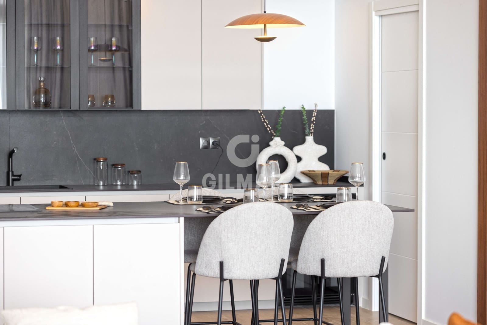 4 sypialnia Willa na sprzedaż w Benalmadena Costa z basenem garażem - 1 695 000 € (Ref: 9205840)