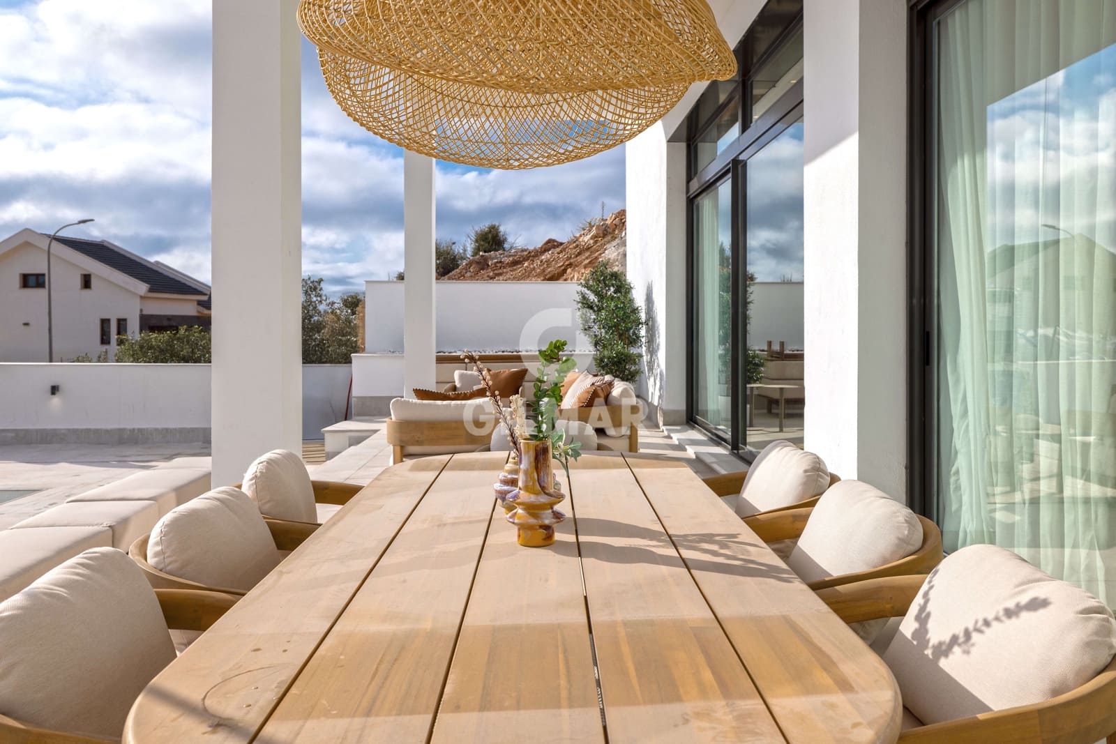 4 sypialnia Willa na sprzedaż w Benalmadena Costa z basenem garażem - 1 695 000 € (Ref: 9205840)