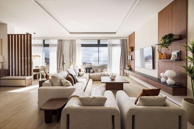 4 sypialnia Willa na sprzedaż w Benalmadena Costa, Benalmádena z basenem garażem - 1 695 000 € (Ref: 9205840)