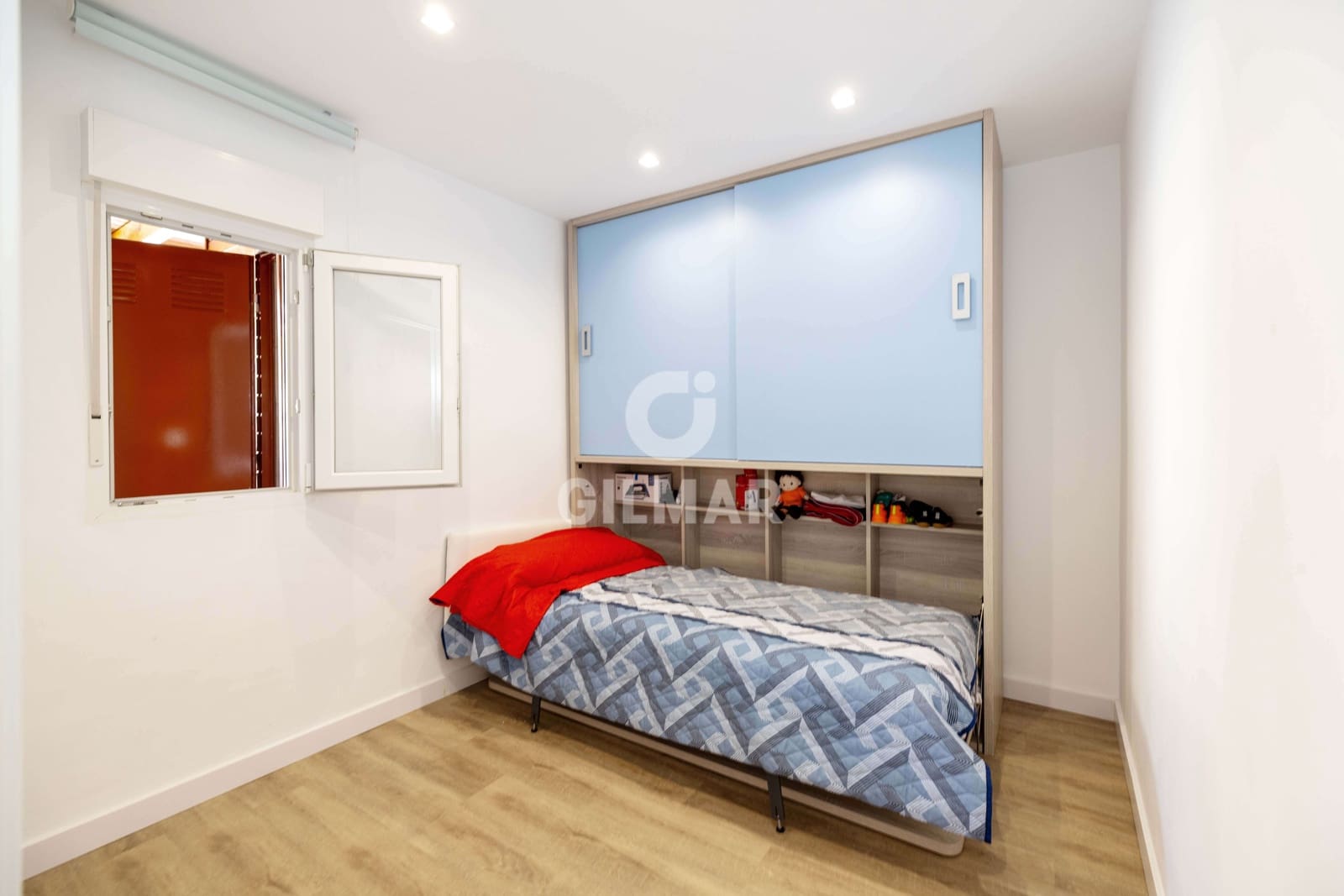 2 makuuhuone Rivitalo myytävänä paikassa Fuengirola - 520 000 € (Ref: 9205843)