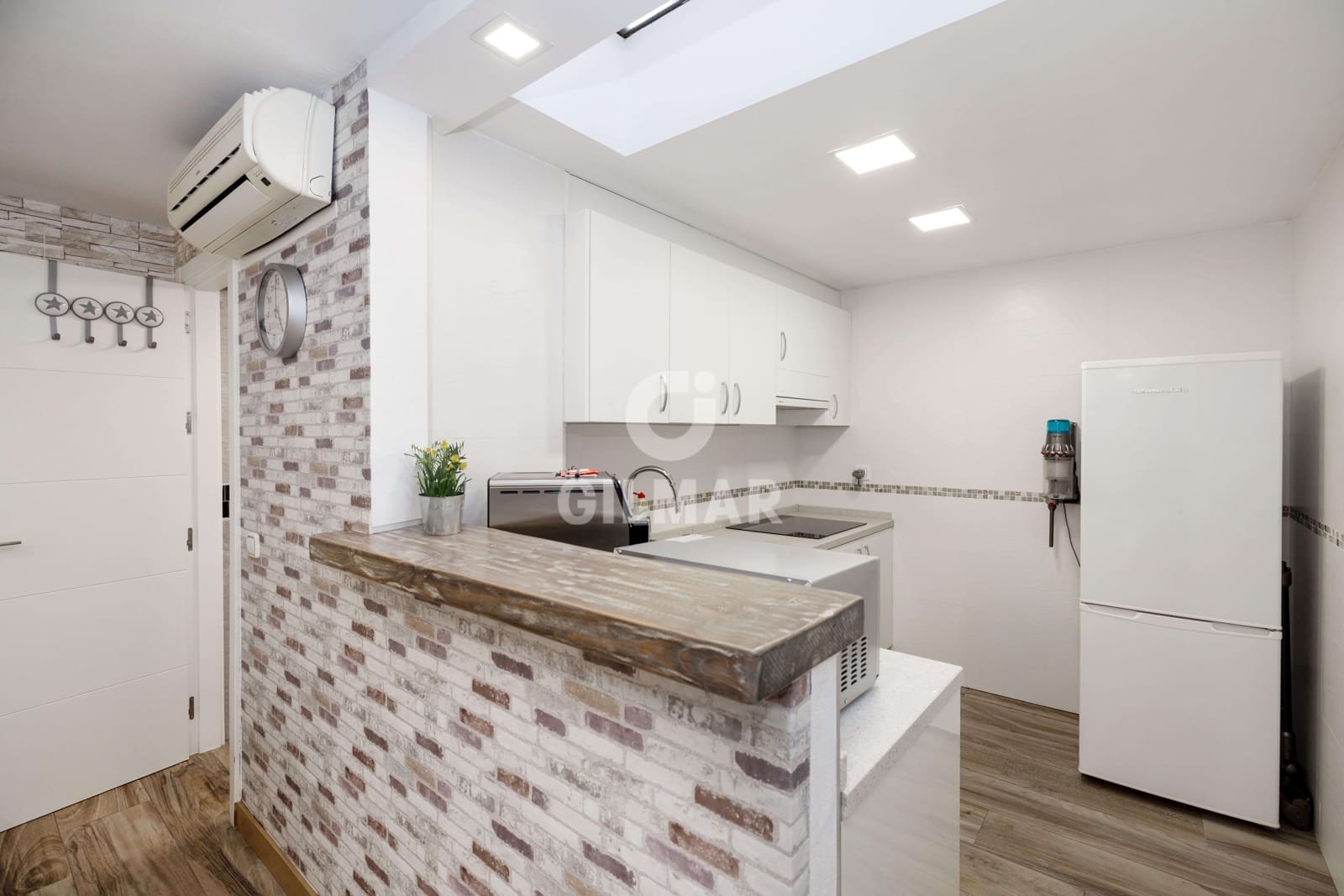 2 makuuhuone Rivitalo myytävänä paikassa Fuengirola - 520 000 € (Ref: 9205843)