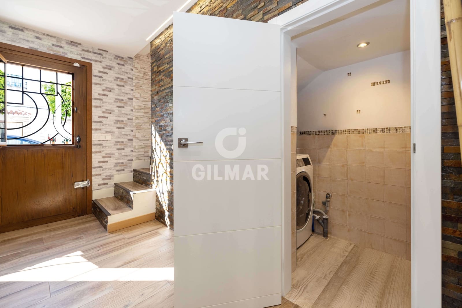 2 makuuhuone Rivitalo myytävänä paikassa Fuengirola - 520 000 € (Ref: 9205843)