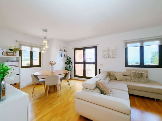 Adosado de 3 habitaciones en Benalmádena pueblo, Benalmádena en venta con piscina garaje - 799.000 € (Ref: 9205846)