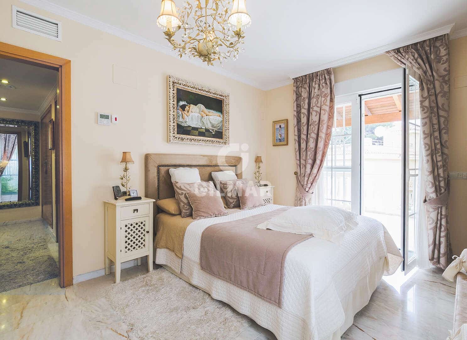 4 soveværelse Villa til salg i Torremolinos med swimmingpool garage - € 1.300.000 (Ref: 9205853)