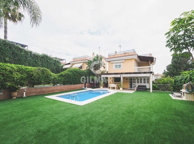 4 soverom Villa til salgs i Torremolinos med svømmebasseng garasje - € 1 300 000 (Ref: 9205853)