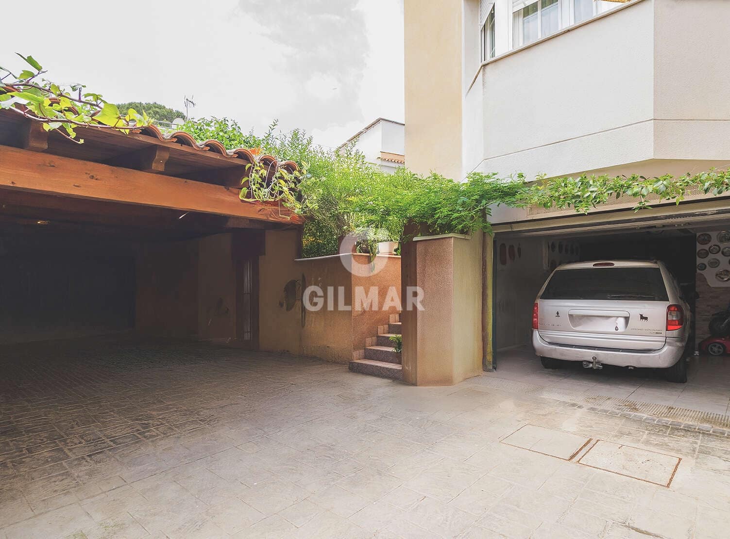 4 soveværelse Villa til salg i Torremolinos med swimmingpool garage - € 1.300.000 (Ref: 9205853)