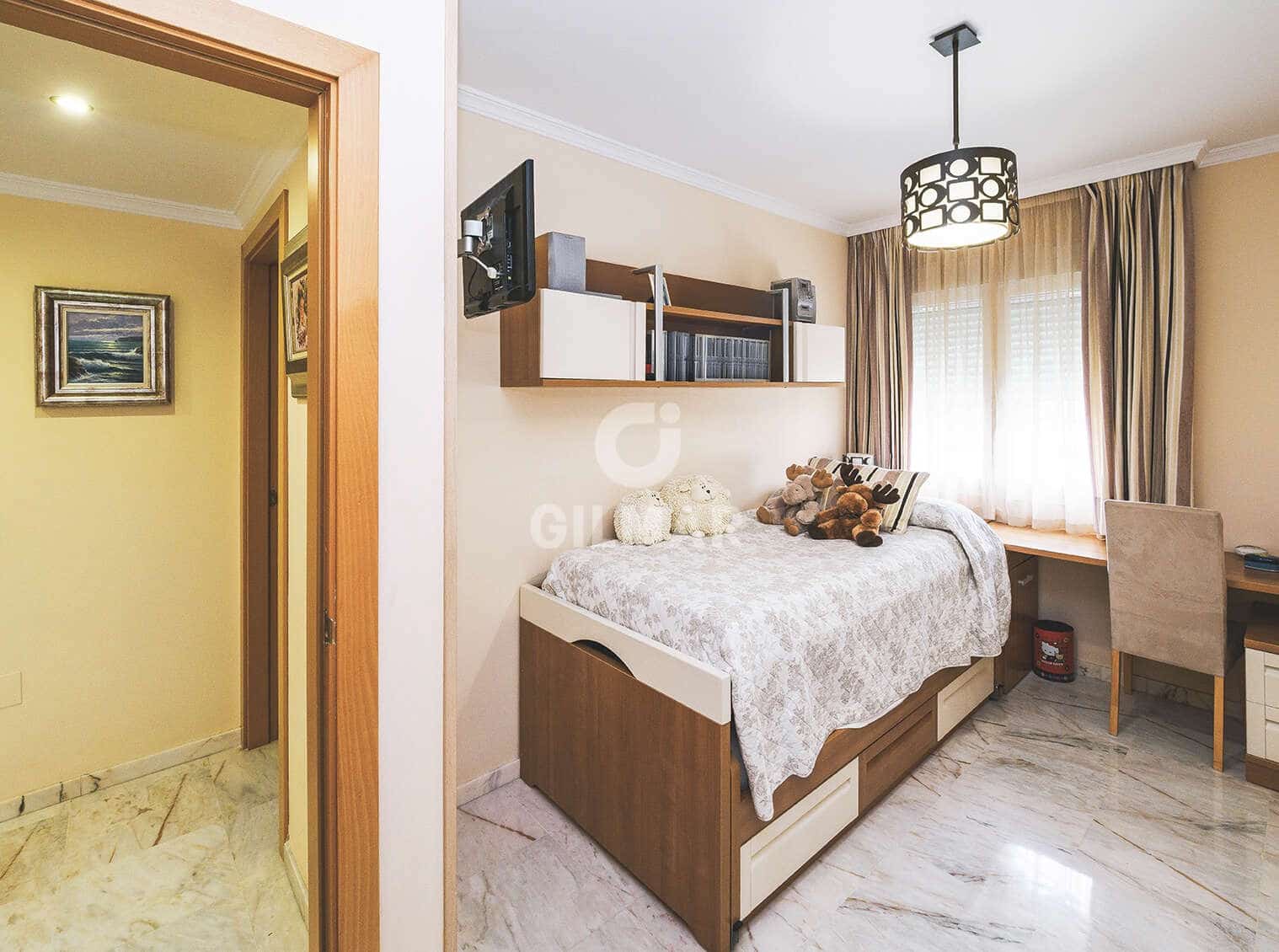 4 soveværelse Villa til salg i Torremolinos med swimmingpool garage - € 1.300.000 (Ref: 9205853)