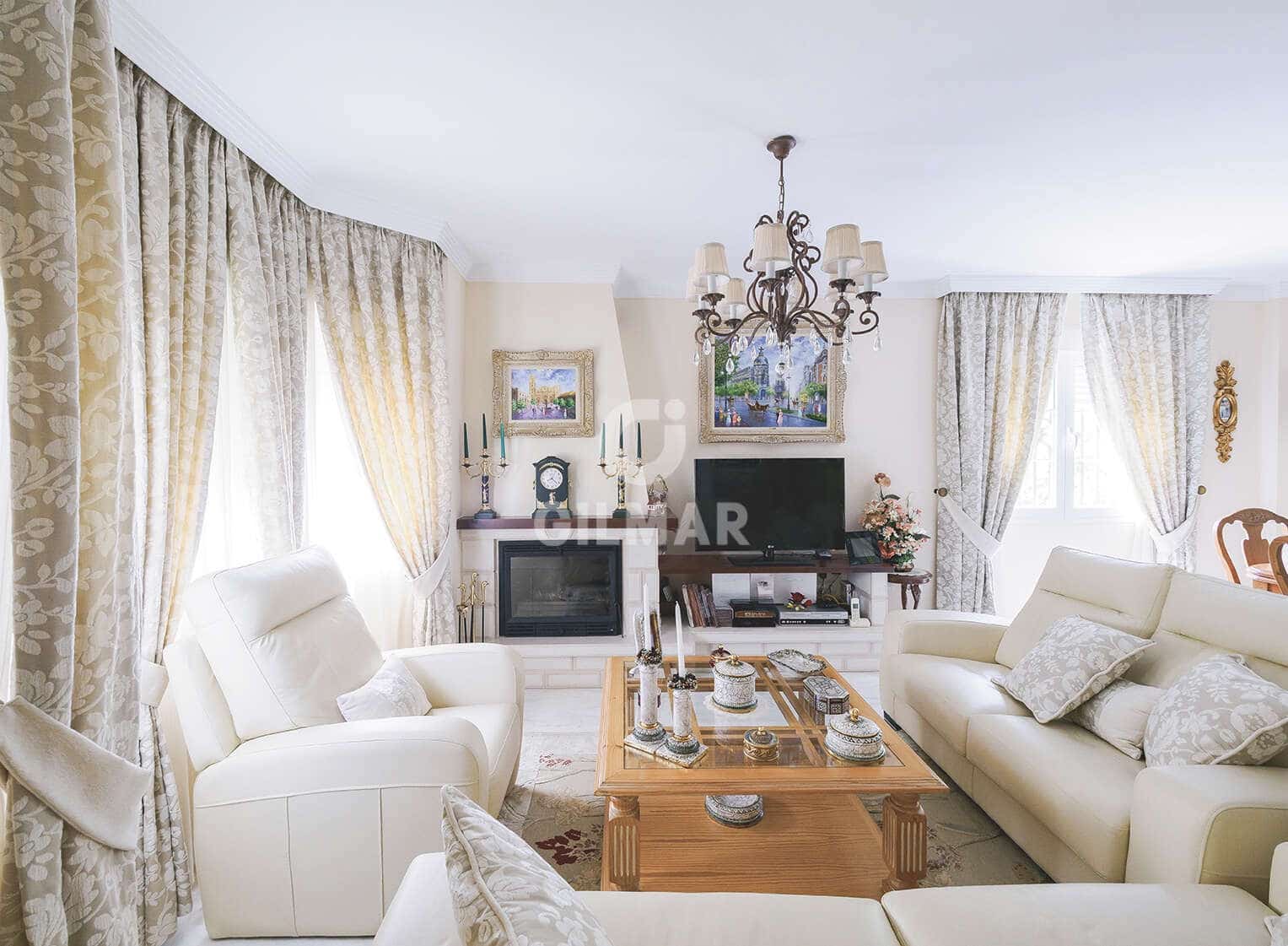 4 soveværelse Villa til salg i Torremolinos med swimmingpool garage - € 1.300.000 (Ref: 9205853)