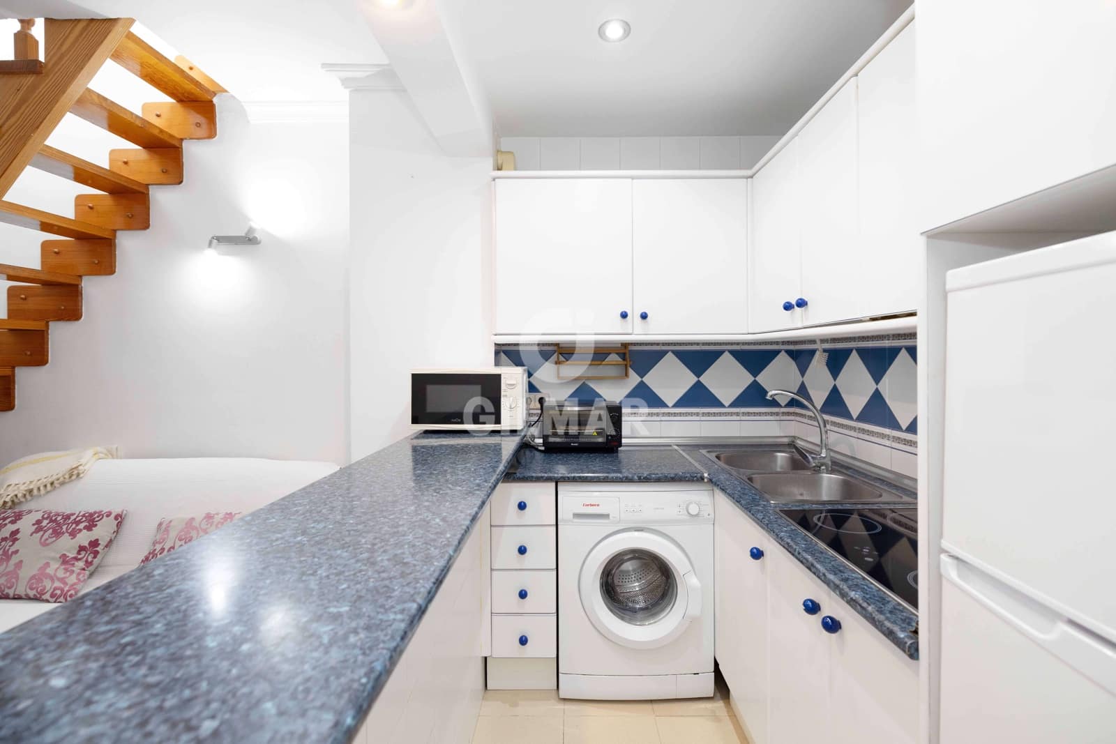 1 slaapkamer Penthouse te koop in Fuengirola met zwembad - € 270.000 (Ref: 9205854)